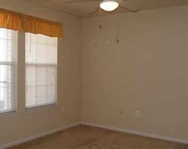 2321 25th Street S - Photo Thumbnail 13