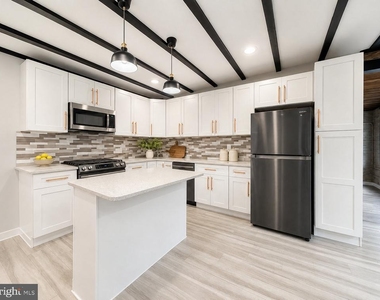 3450 J Street - Photo Thumbnail 1