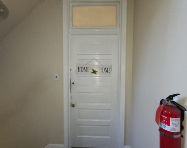 6704 Keystone Street - Photo Thumbnail 1