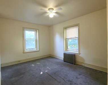 6704 Keystone Street - Photo Thumbnail 4