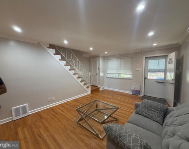 1635 Meribrook Road - Photo Thumbnail 4