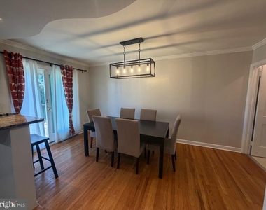 1635 Meribrook Road - Photo Thumbnail 9