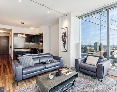 1414 S Penn Square - Photo Thumbnail 4