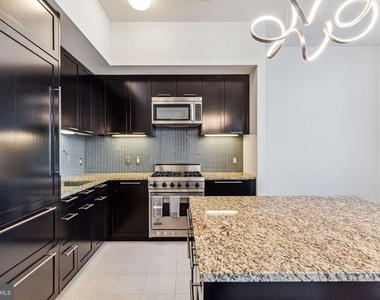 1414 S Penn Square - Photo Thumbnail 9