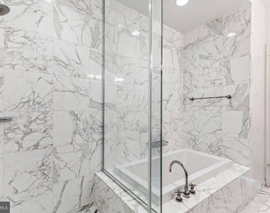 1414 S Penn Square - Photo Thumbnail 17