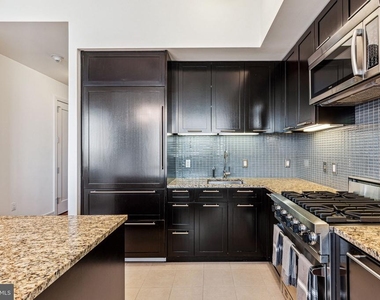 1414 S Penn Square - Photo Thumbnail 7