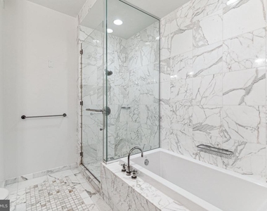 1414 S Penn Square - Photo Thumbnail 16