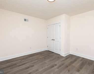 962 N 8th Street - Photo Thumbnail 10