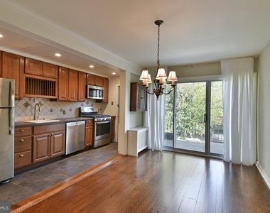 346 E Meehan Avenue - Photo Thumbnail 7