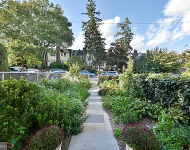 346 E Meehan Avenue - Photo Thumbnail 21