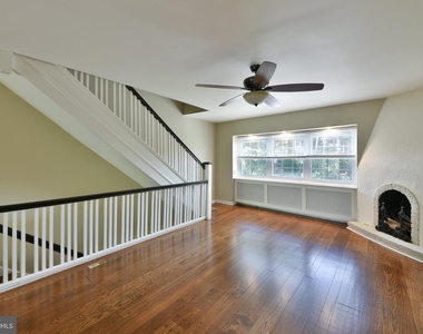 346 E Meehan Avenue - Photo Thumbnail 5