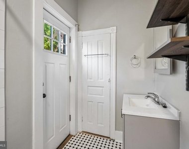 141 W Manheim Street - Photo Thumbnail 12