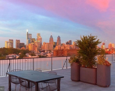 2501 Washington Avenue - Photo Thumbnail 7