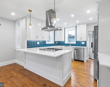 3318 Salmon Street - Photo Thumbnail 12
