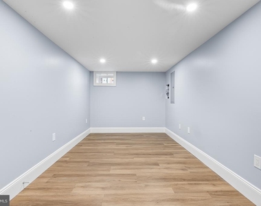 3318 Salmon Street - Photo Thumbnail 16