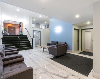 200 Lombard Street - Photo Thumbnail 24