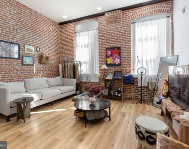 2045 Trenton Avenue - Photo Thumbnail 1