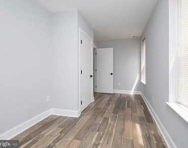 3902 Terrace Street - Photo Thumbnail 6