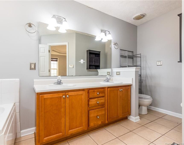 1023 Canter Lane - Photo Thumbnail 20