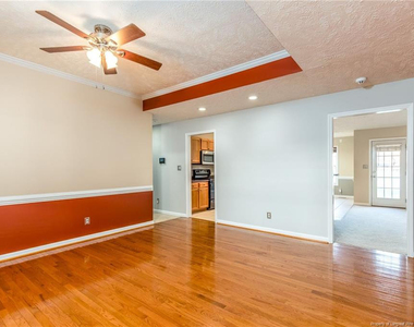 1023 Canter Lane - Photo Thumbnail 4