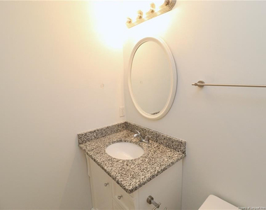 321 Renshaw Court - Photo Thumbnail 27