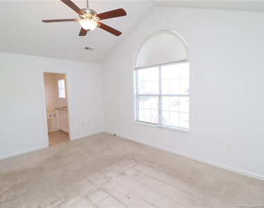 321 Renshaw Court - Photo Thumbnail 17