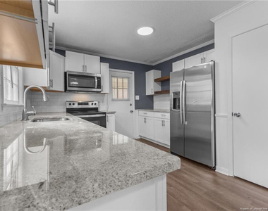 7606 Sable Drive - Photo Thumbnail 21