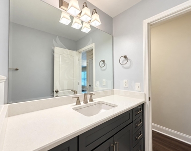 4800 Sweetbriar Drive - Photo Thumbnail 29
