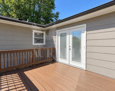 4800 Sweetbriar Drive - Photo Thumbnail 16