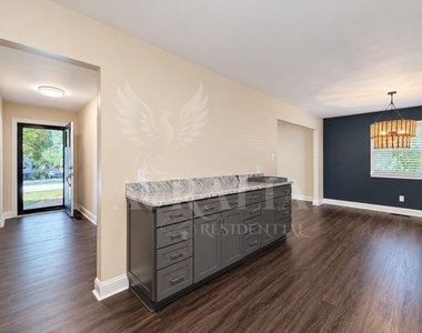 4800 Sweetbriar Drive - Photo Thumbnail 23