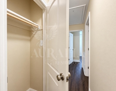 4800 Sweetbriar Drive - Photo Thumbnail 30