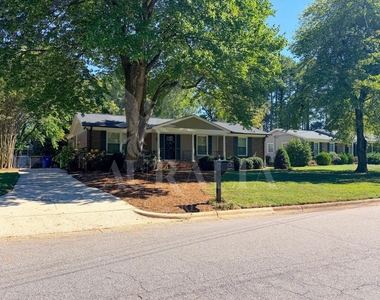 4800 Sweetbriar Drive - Photo Thumbnail 41