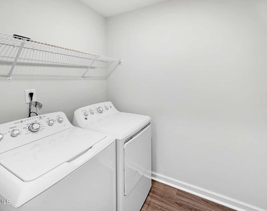 5106 Cambrey Drive - Photo Thumbnail 20