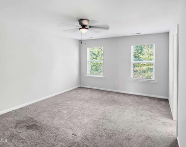 5106 Cambrey Drive - Photo Thumbnail 12