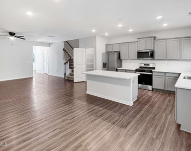 5106 Cambrey Drive - Photo Thumbnail 8