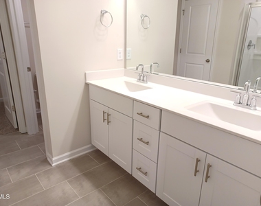 1009 Depot Drive - Photo Thumbnail 16