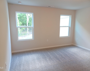 1009 Depot Drive - Photo Thumbnail 14