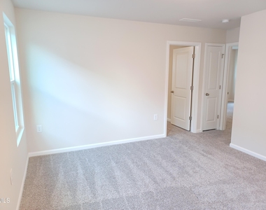 1009 Depot Drive - Photo Thumbnail 8