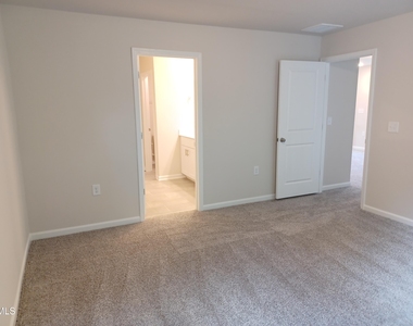 1009 Depot Drive - Photo Thumbnail 15