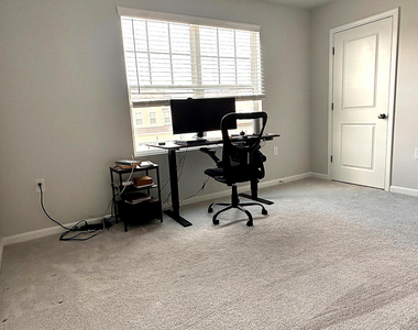 1017 Aspen Pointe Trail - Photo Thumbnail 17