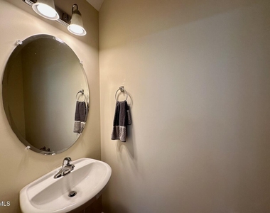 854 Cupola Drive - Photo Thumbnail 8