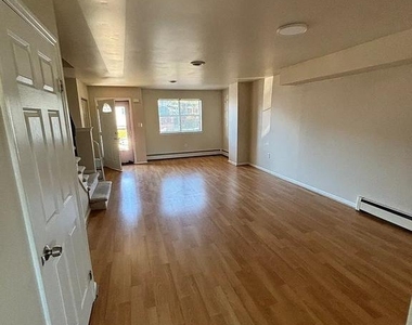 3903 Walnut Ridge Ests Estate - Photo Thumbnail 1