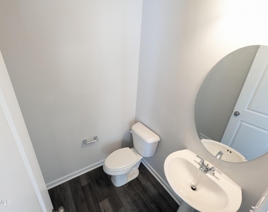 3025 Castle Loch Lane - Photo Thumbnail 9