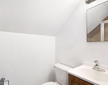 1 N Linden Avenue - Photo Thumbnail 13