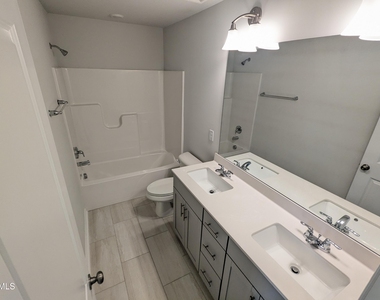 3022 Castle Loch Lane - Photo Thumbnail 16