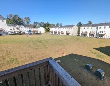 3022 Castle Loch Lane - Photo Thumbnail 9