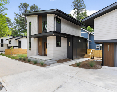 418 E Hammond Street - Photo Thumbnail 2