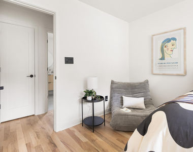 418 E Hammond Street - Photo Thumbnail 29