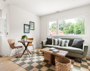 418 E Hammond Street - Photo Thumbnail 37