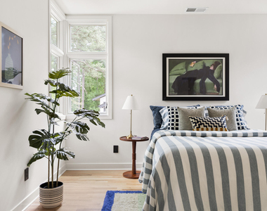 418 E Hammond Street - Photo Thumbnail 21